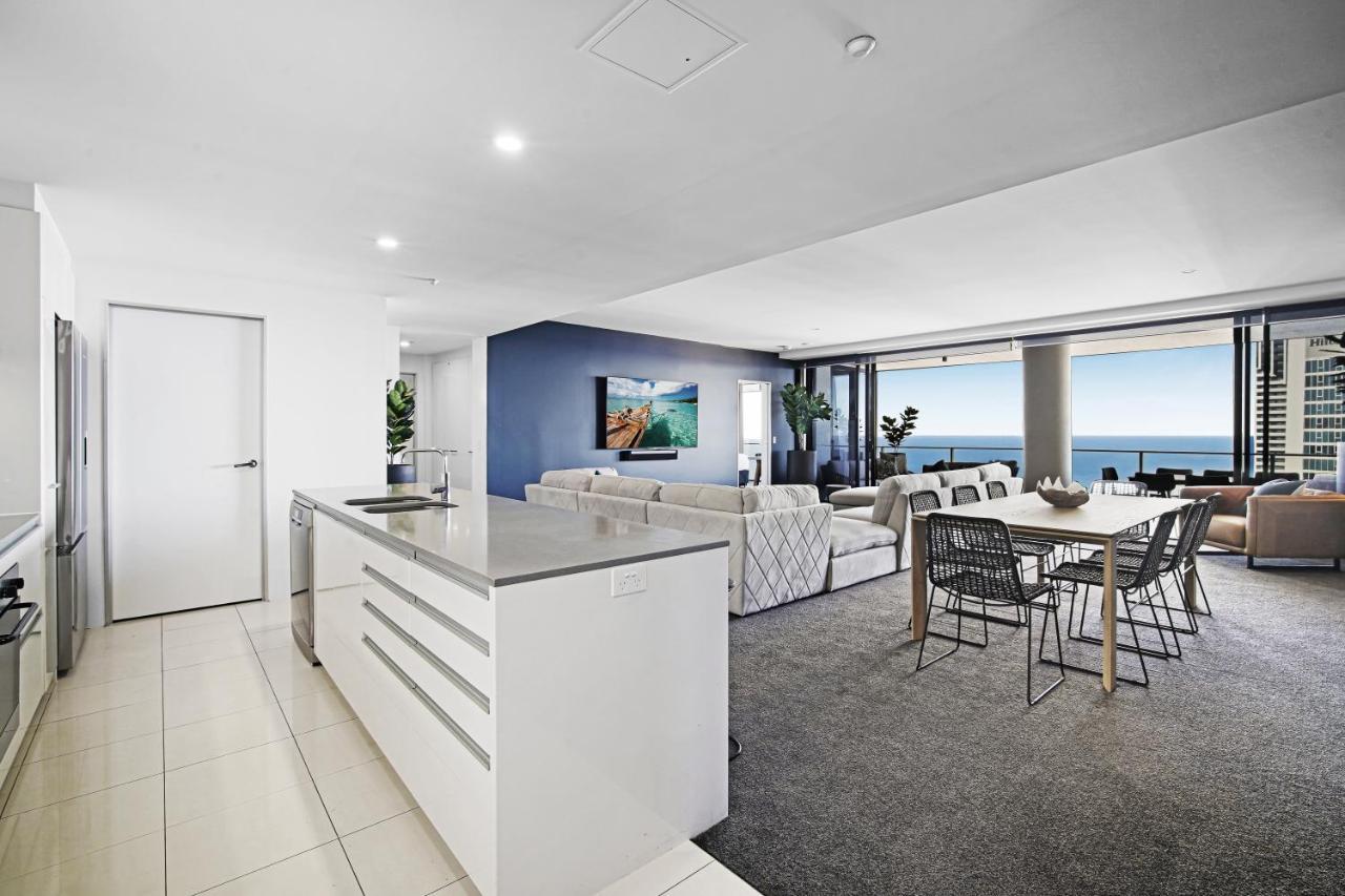 Circle On Cavill Sub Penthouse W/ 4 Bedrooms Gold Coast Exterior photo