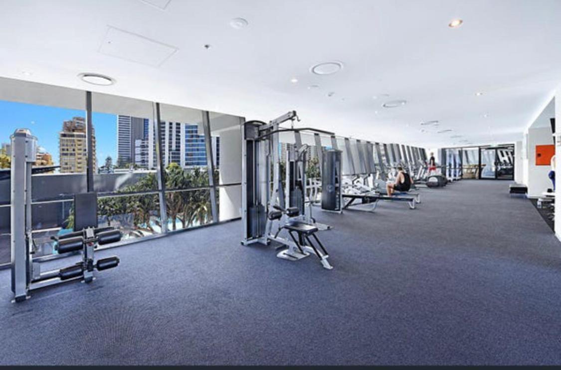 Circle On Cavill Sub Penthouse W/ 4 Bedrooms Gold Coast Exterior photo
